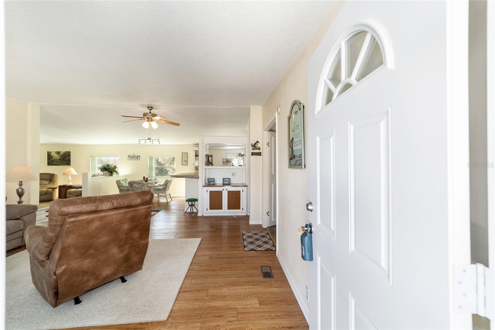 Image 13 of 57 For 2008 Retreat Drive