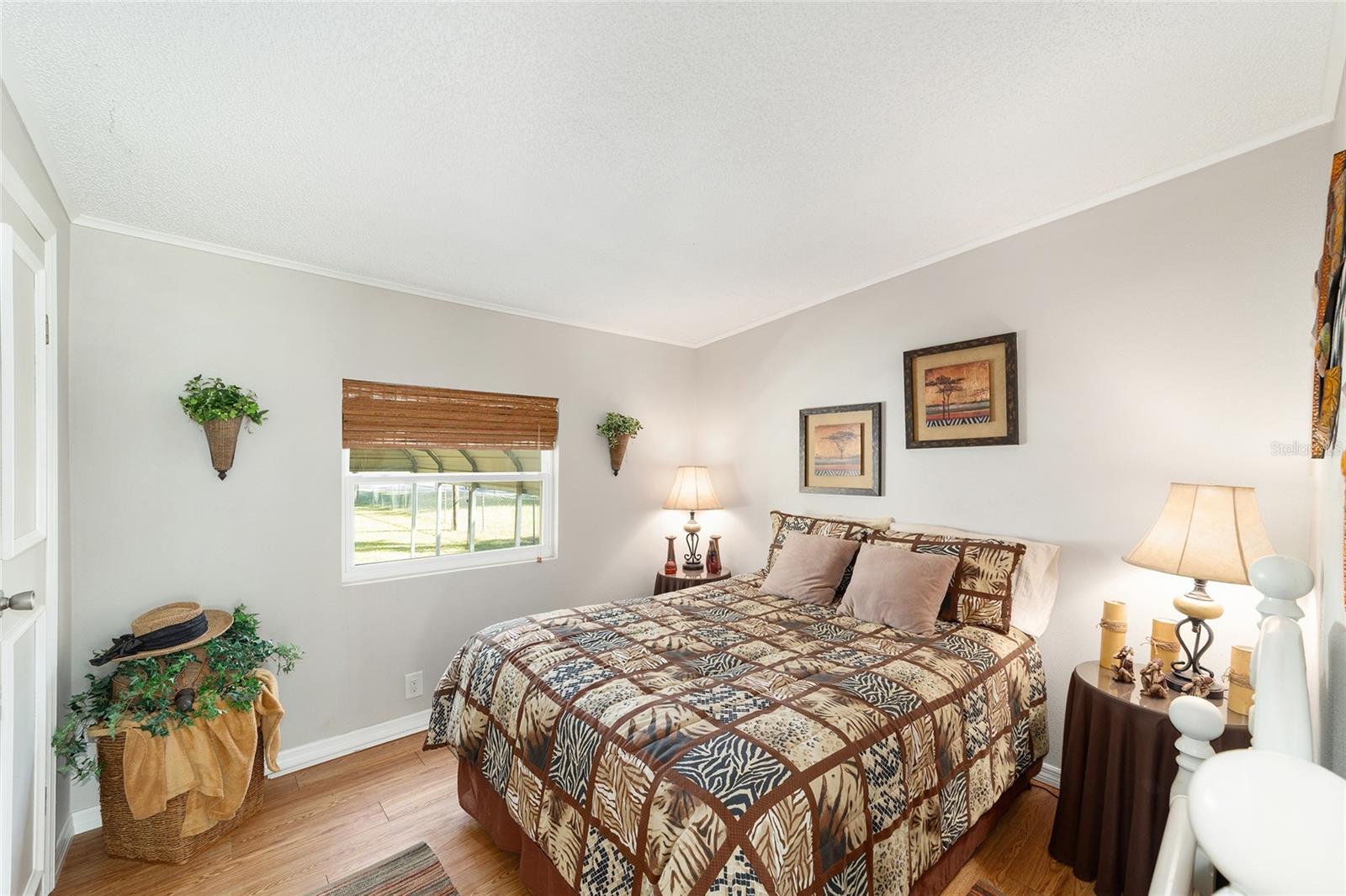 Image 32 of 57 For 2008 Retreat Drive