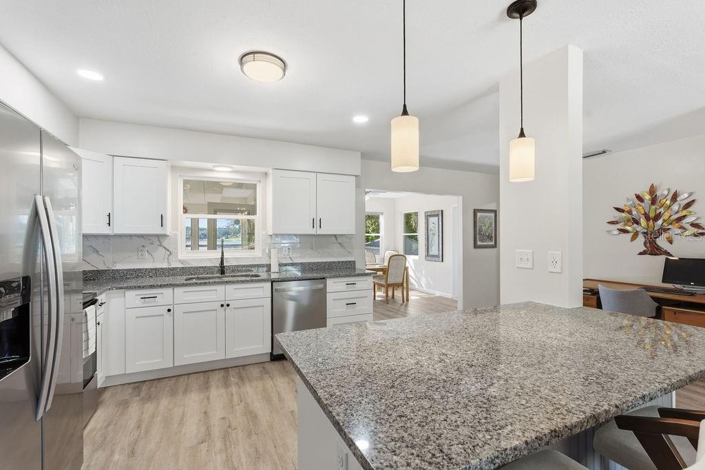 Image 9 of 38 For 1136 Shorewood Drive