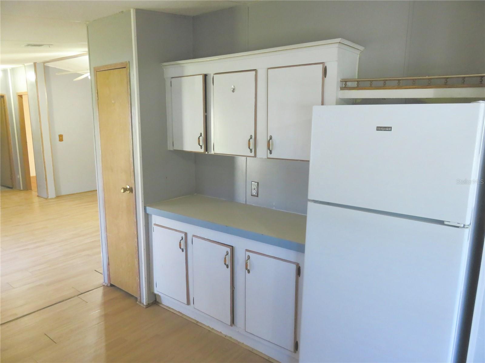 Image 16 of 53 For 14314 58th Court