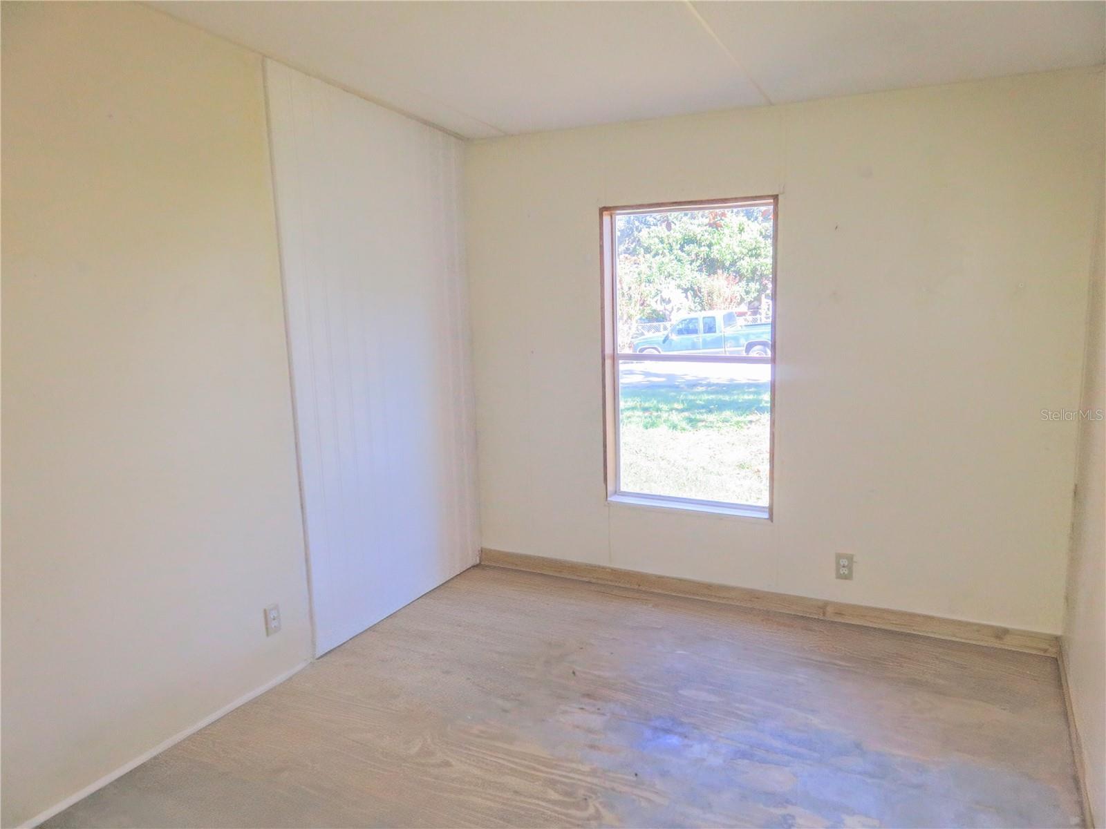 Image 29 of 53 For 14314 58th Court