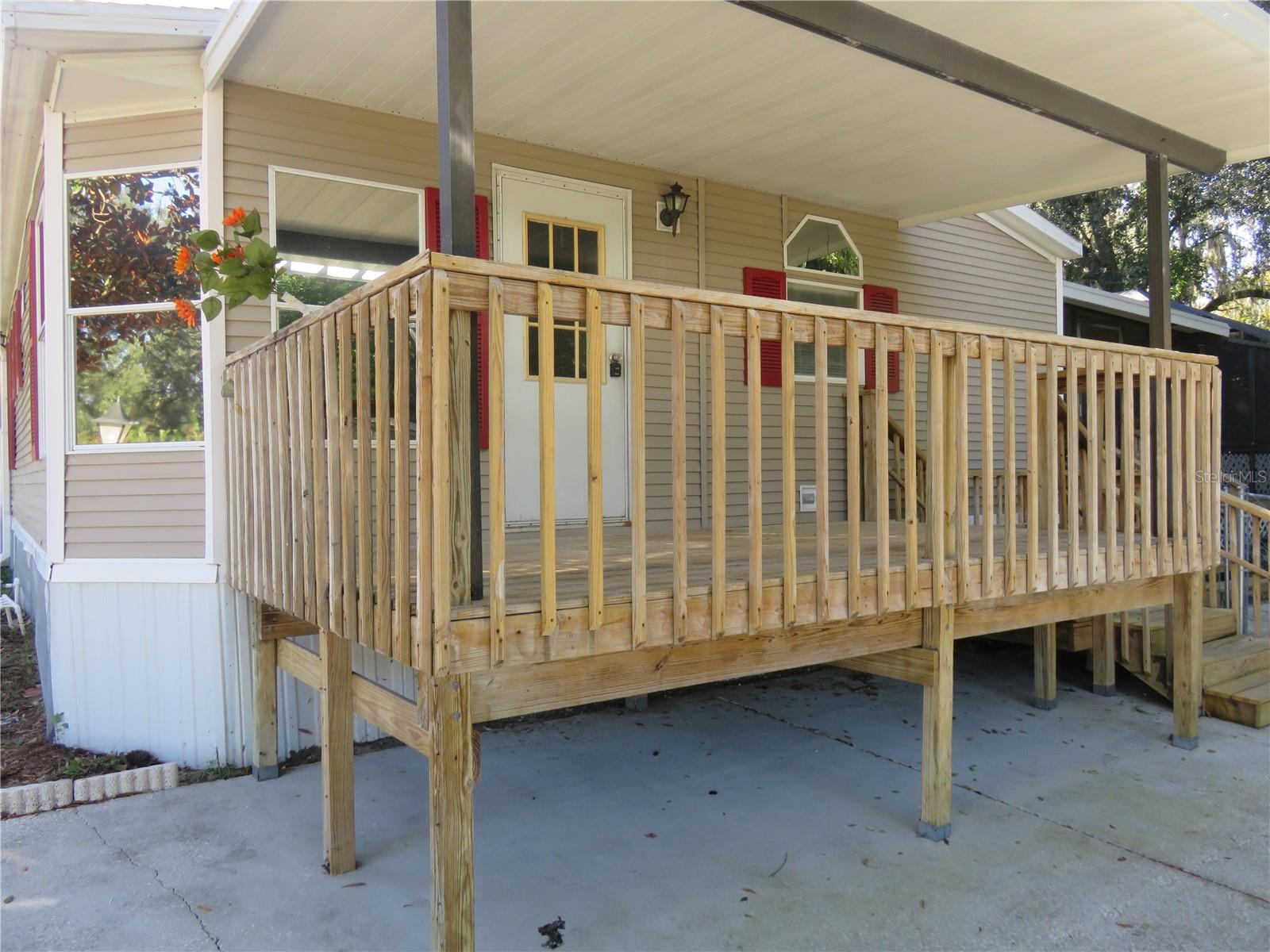 Image 6 of 53 For 14314 58th Court