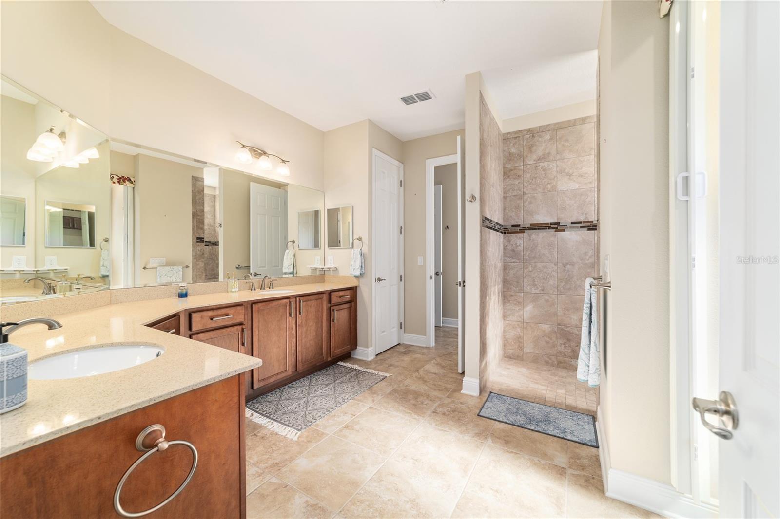 Image 36 of 63 For 8445 93rd Circle