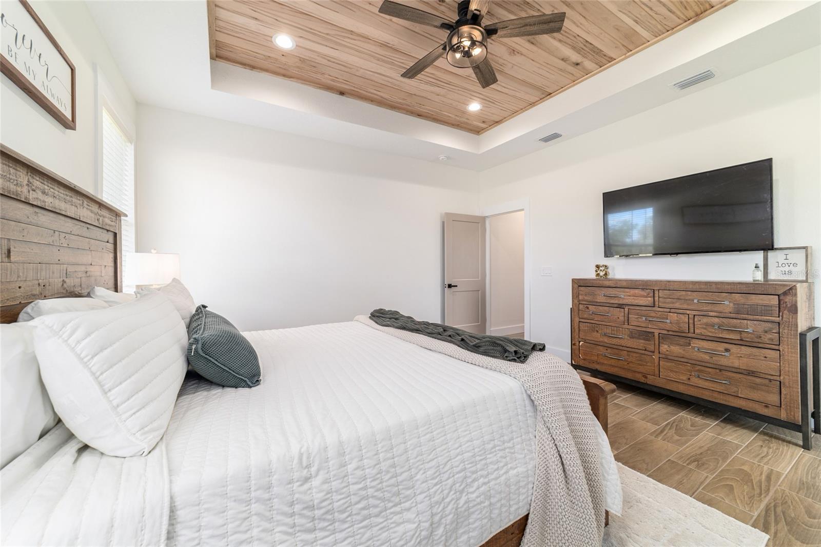 Image 31 of 96 For 4845 111th Lane Road