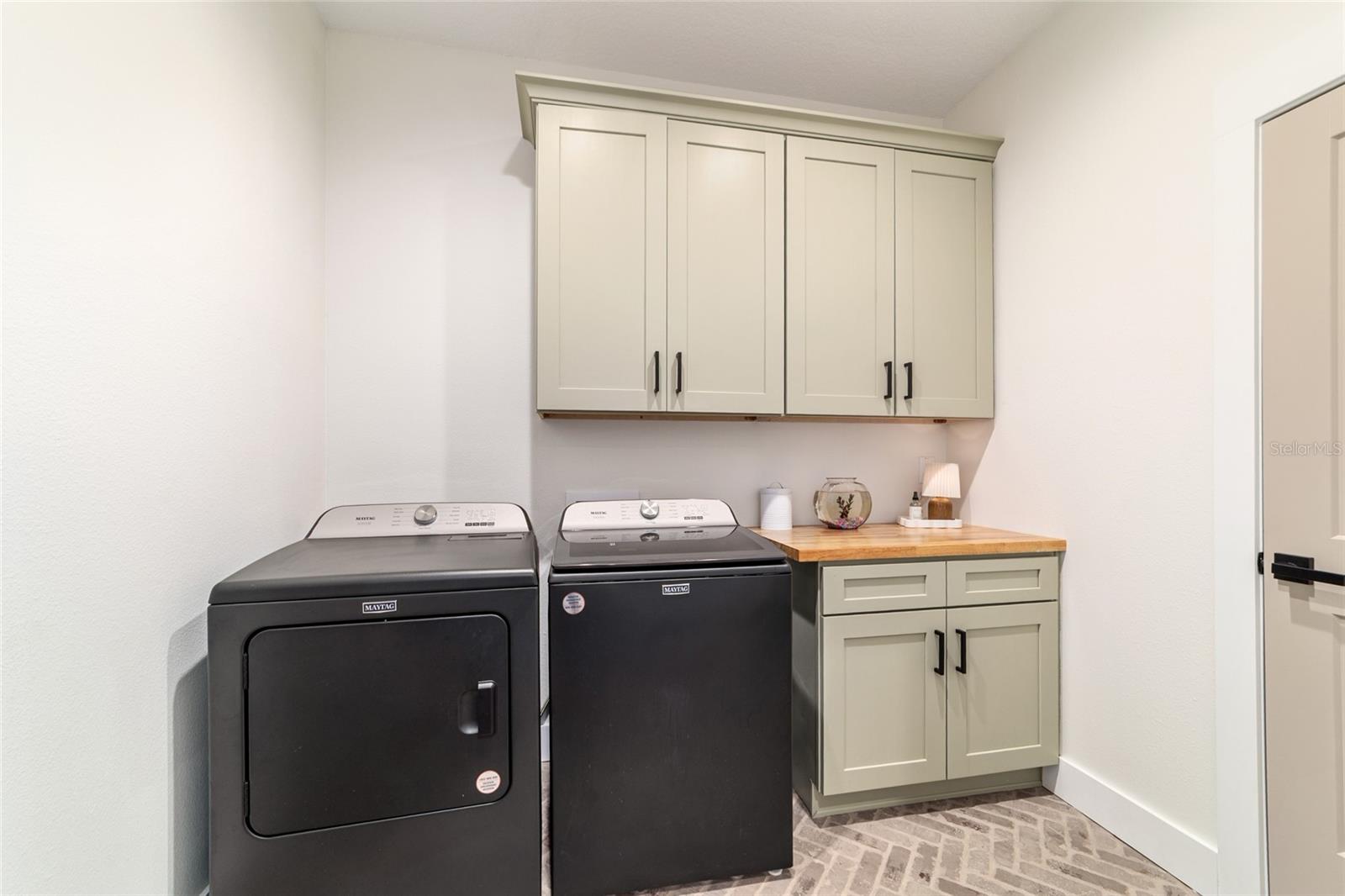 Image 38 of 96 For 4845 111th Lane Road