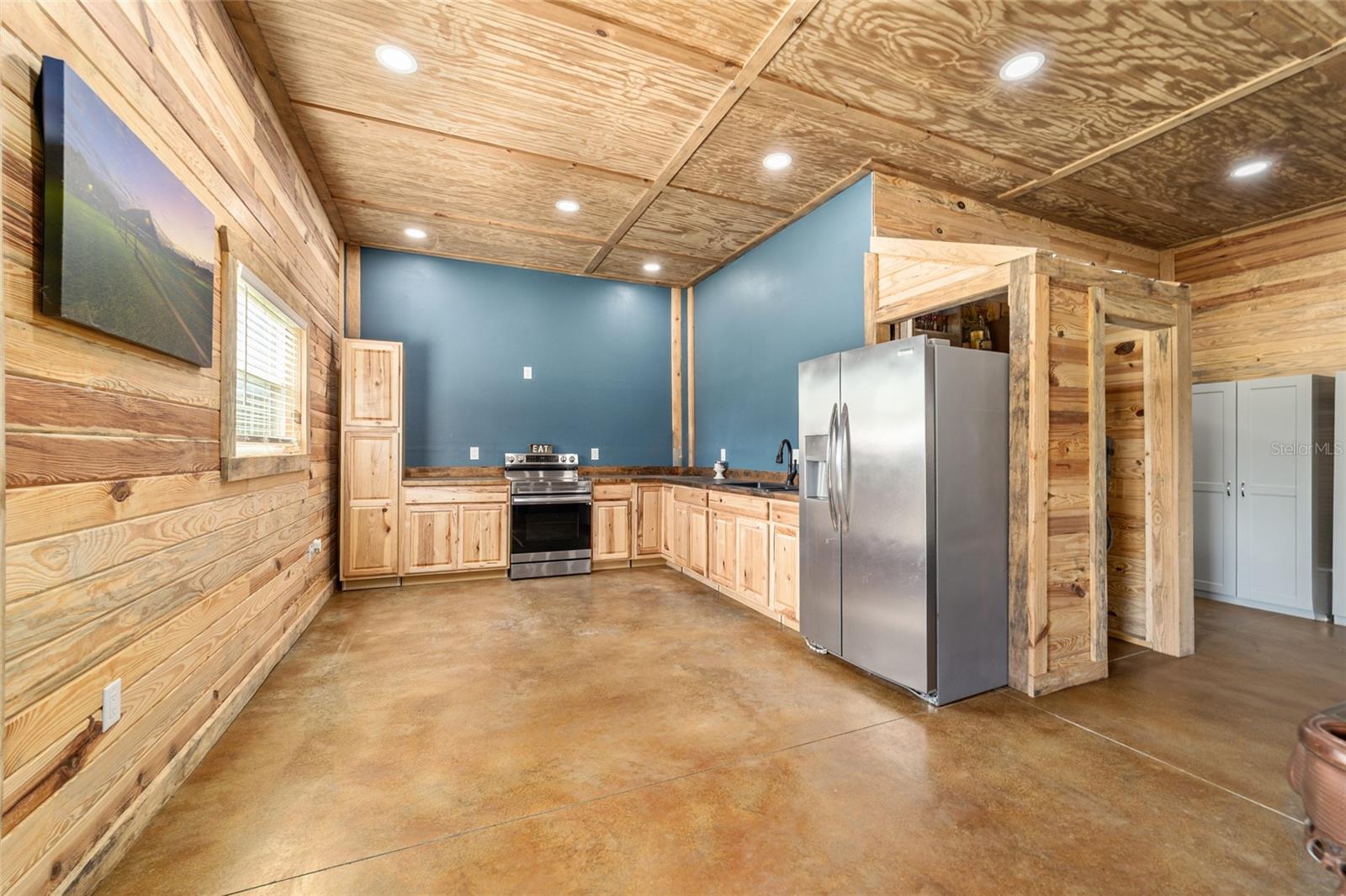 Image 71 of 96 For 4845 111th Lane Road