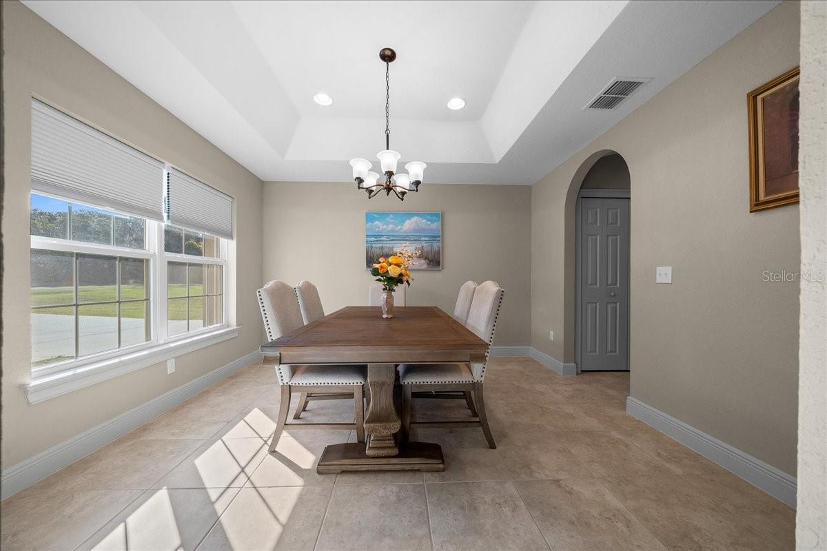 Image 24 of 68 For 171 Oak Circle