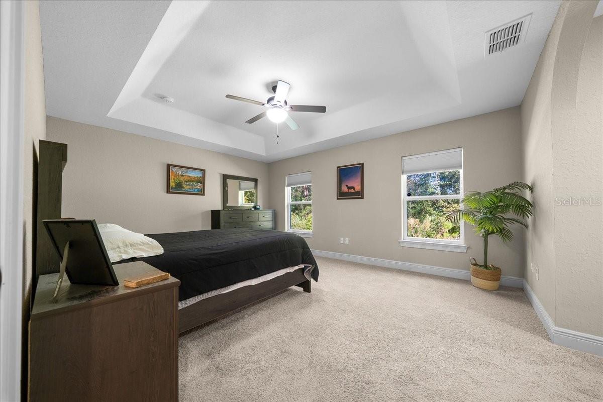 Image 26 of 68 For 171 Oak Circle