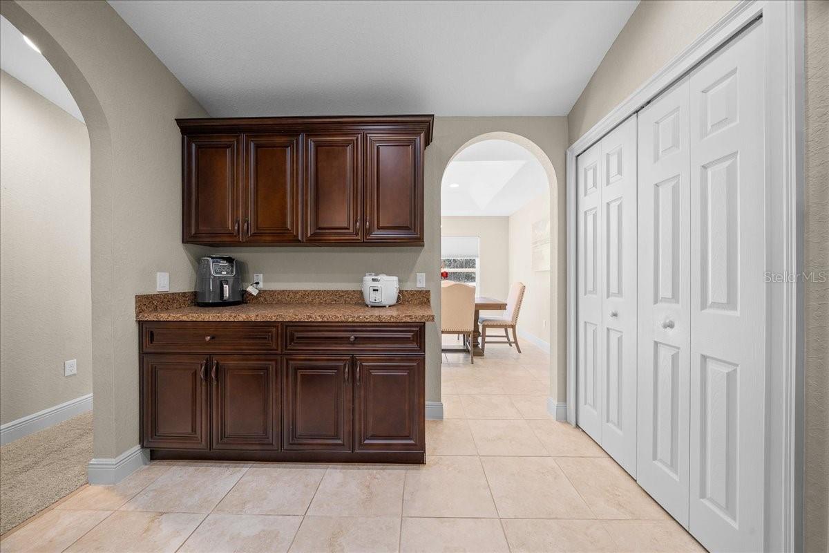 Image 59 of 68 For 171 Oak Circle