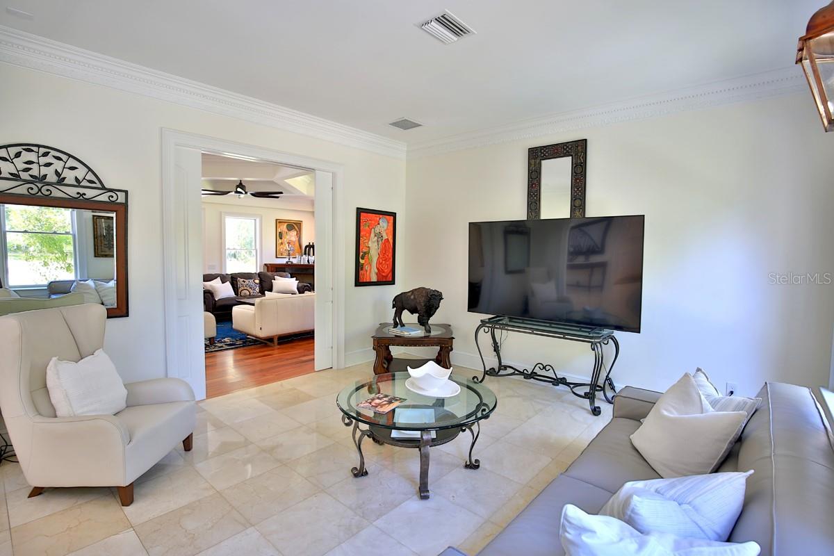 Image 12 of 63 For 1401 91st Place