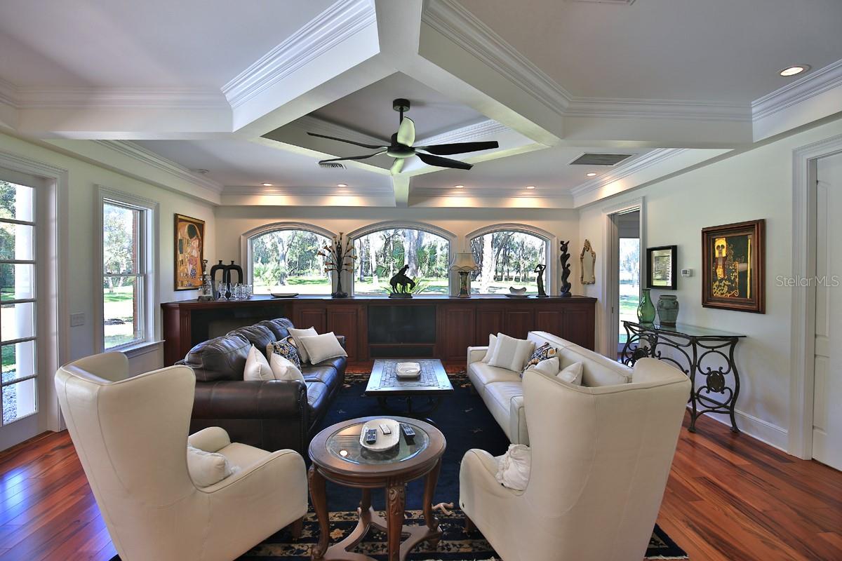 Image 16 of 63 For 1401 91st Place