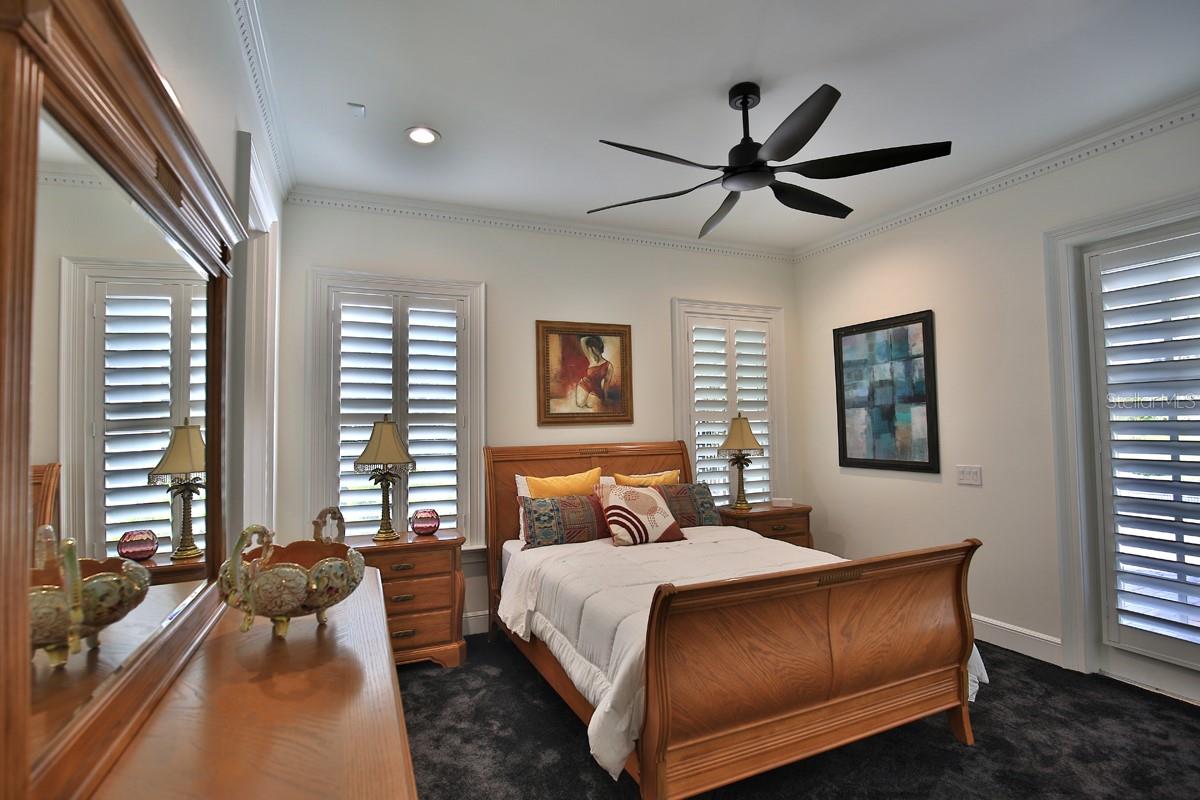 Image 31 of 63 For 1401 91st Place