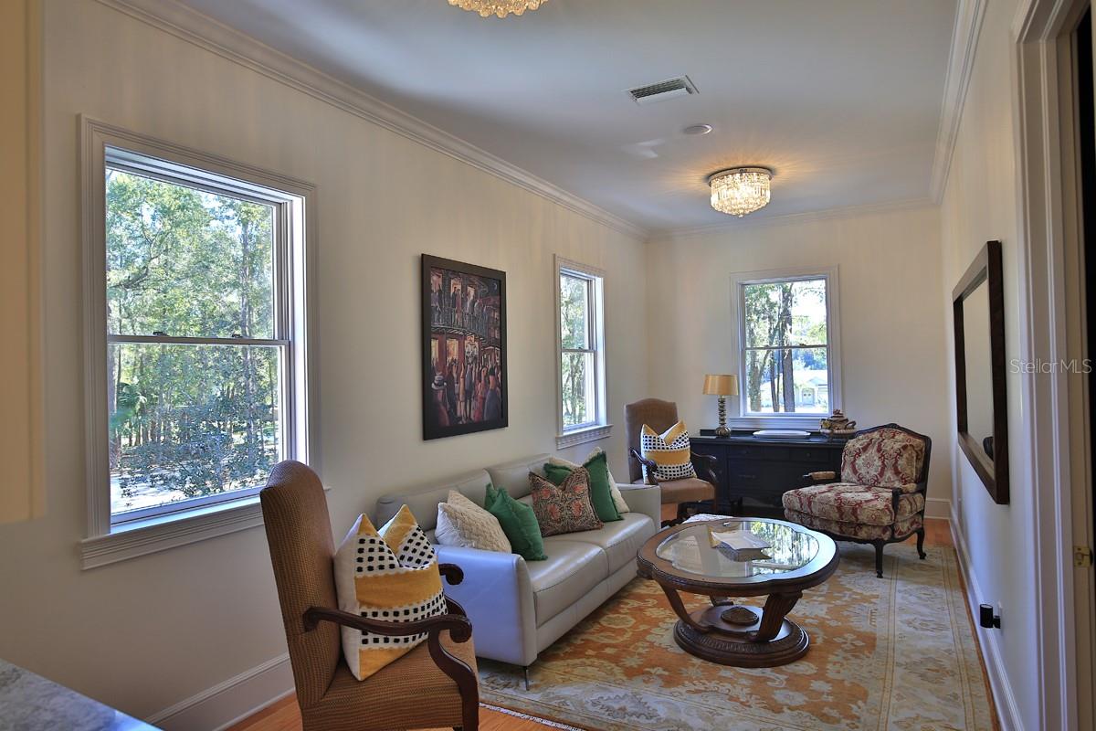 Image 37 of 63 For 1401 91st Place