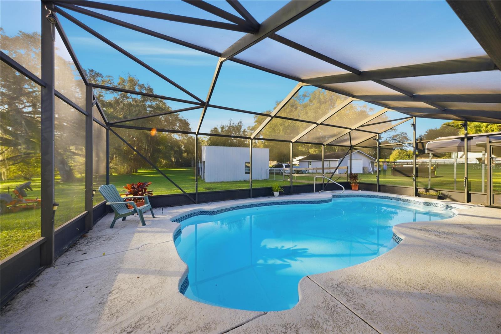 Image 29 of 41 For 13785 8th Court