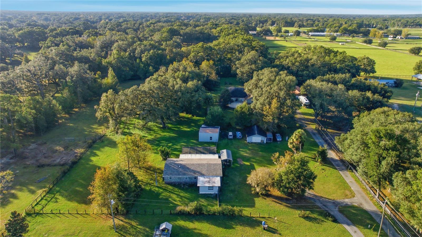 Image 32 of 41 For 13785 8th Court