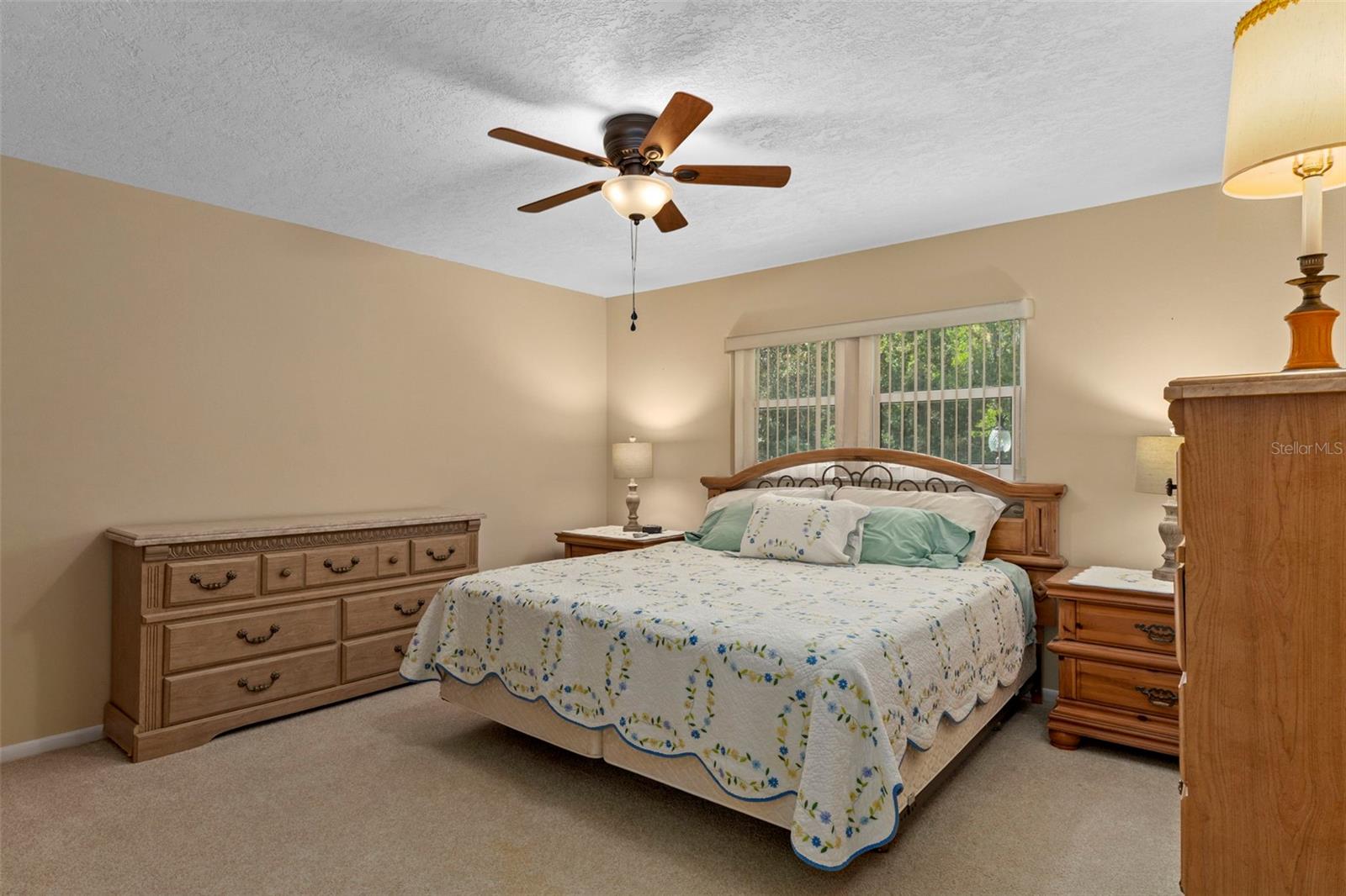 Image 21 of 42 For 27 Beverly Court