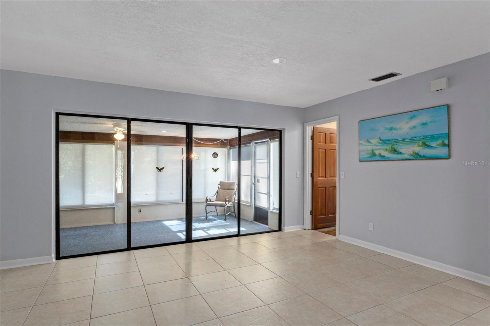 Image 9 of 42 For 27 Beverly Court