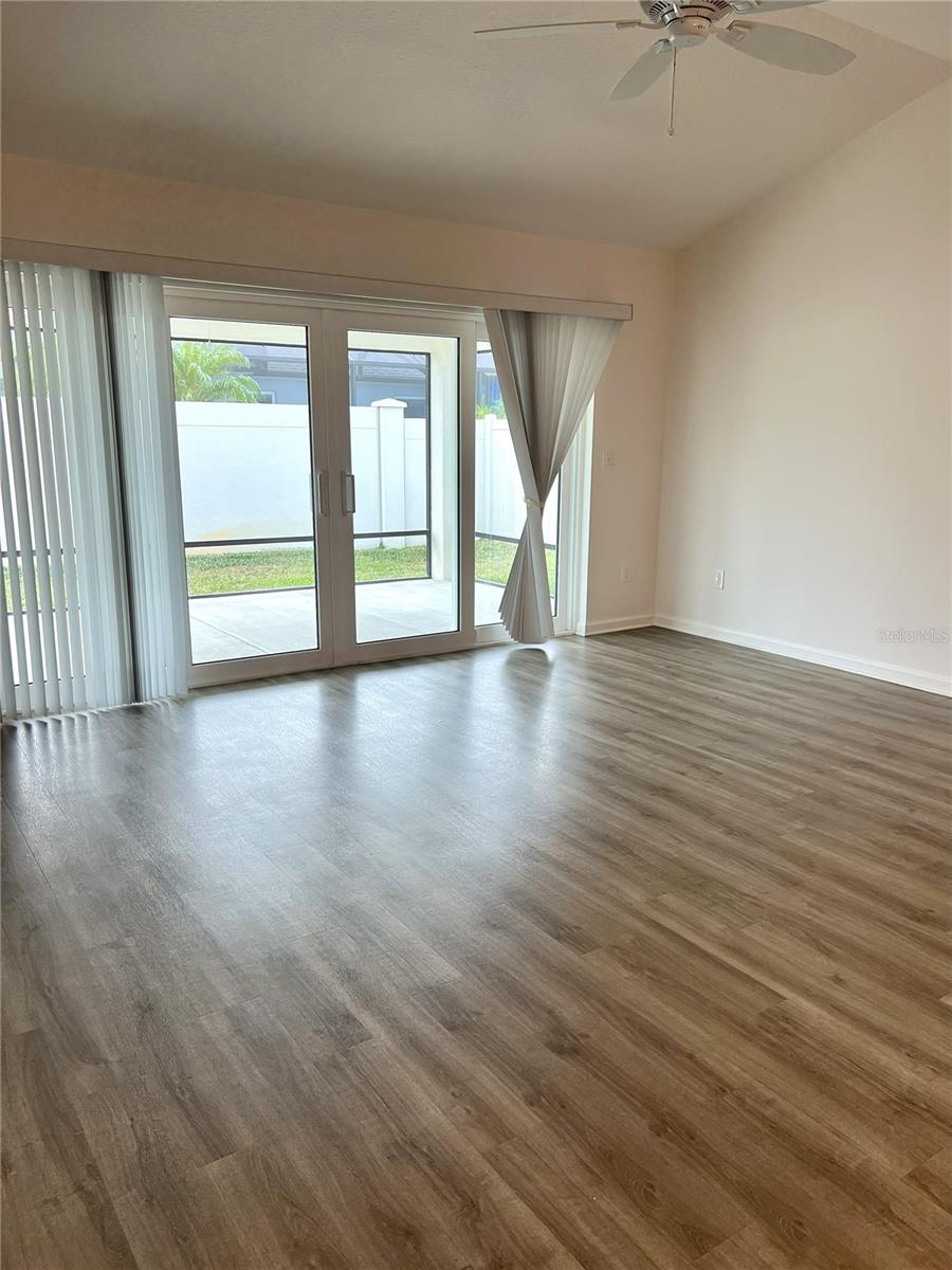 Image 6 of 24 For 618 Nielsen Place