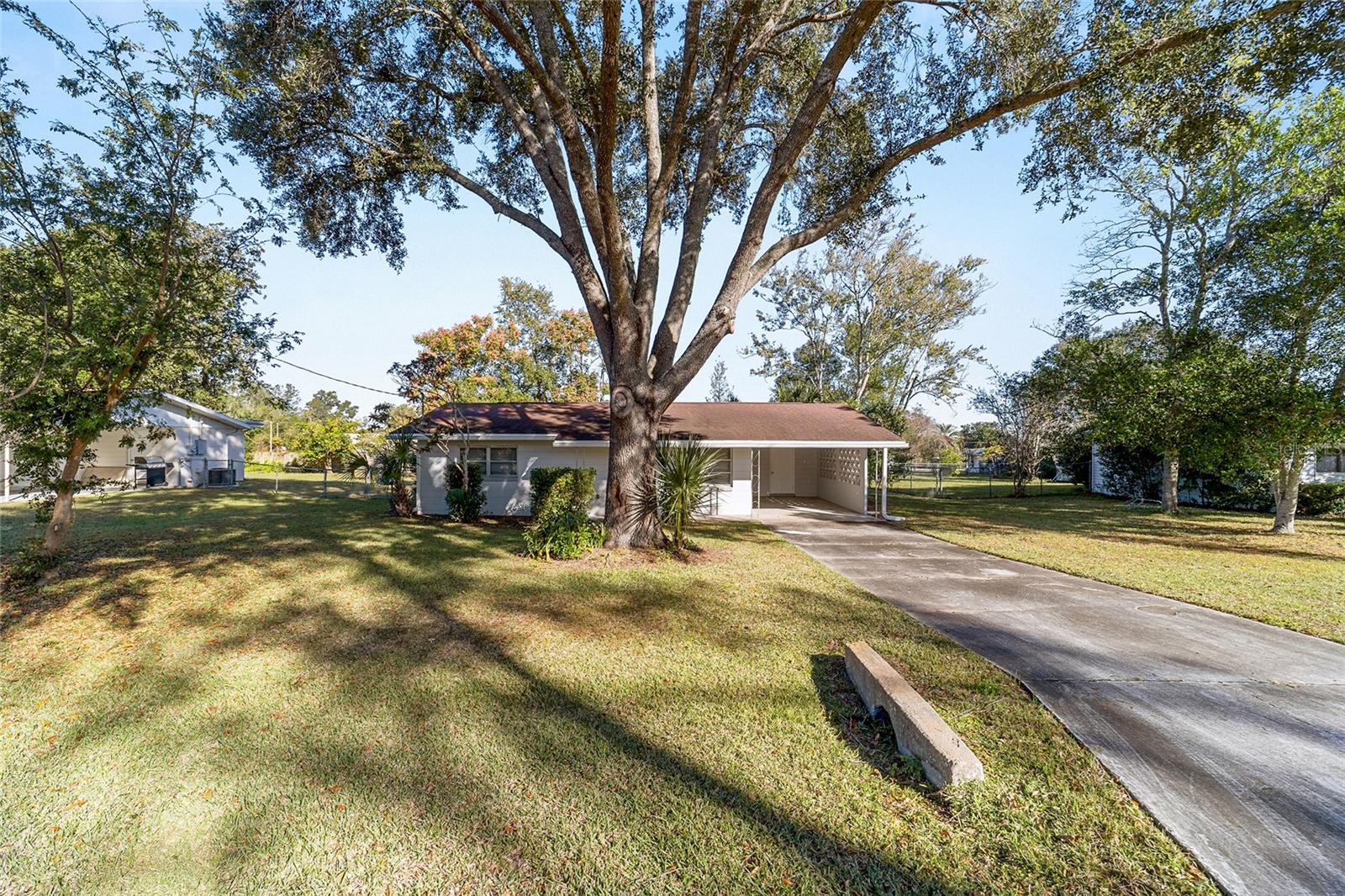 Image 4 of 55 For 21529 Honeysuckle Street