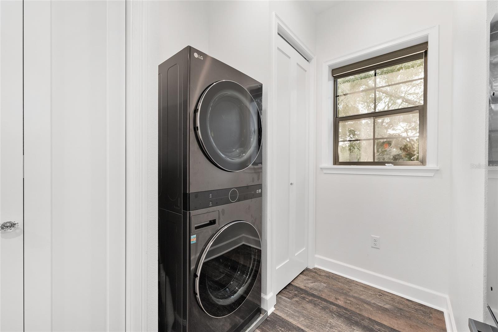 Image 43 of 90 For 14655 117th Court