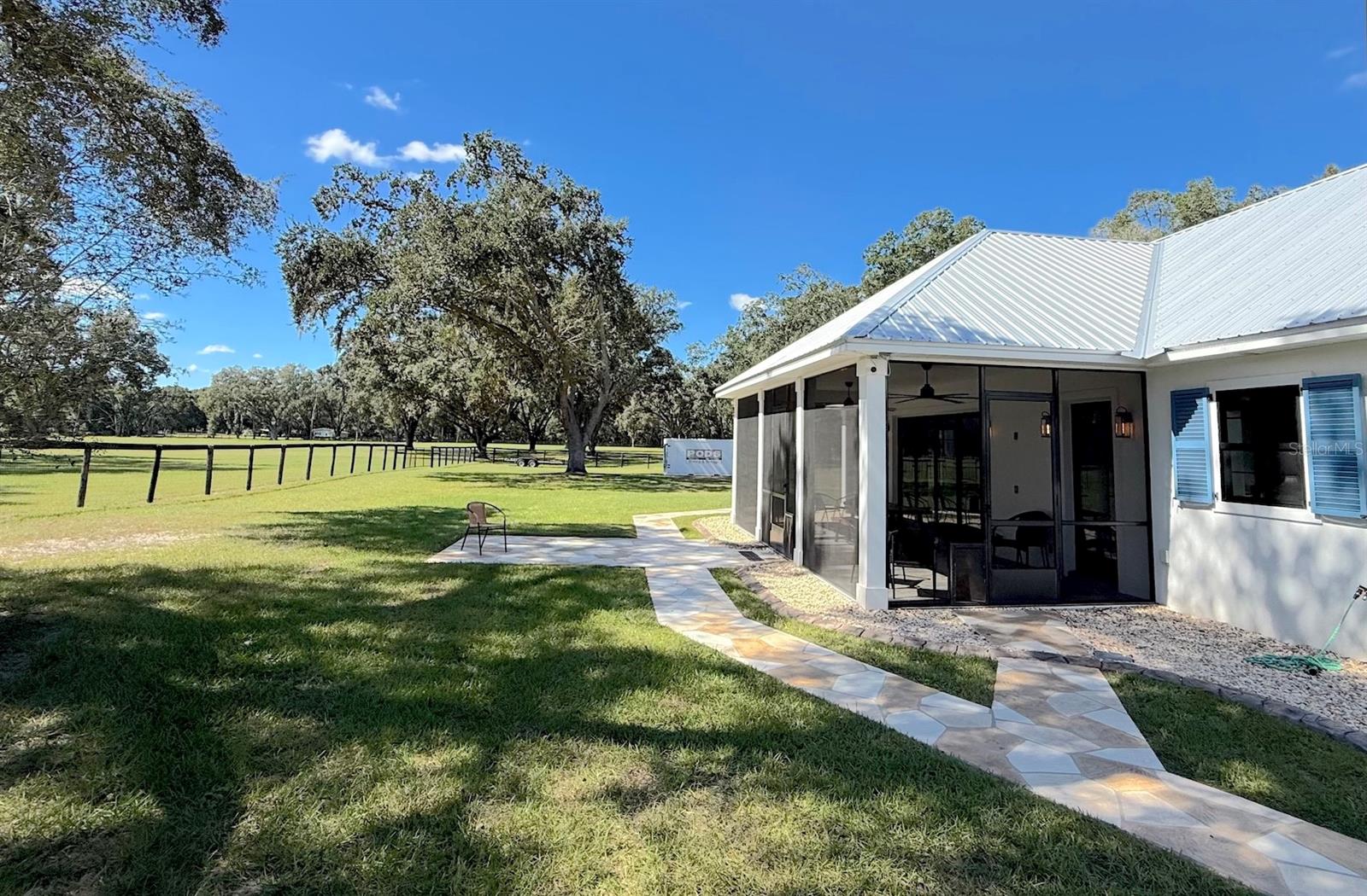 Image 5 of 24 For 14655 117th Court