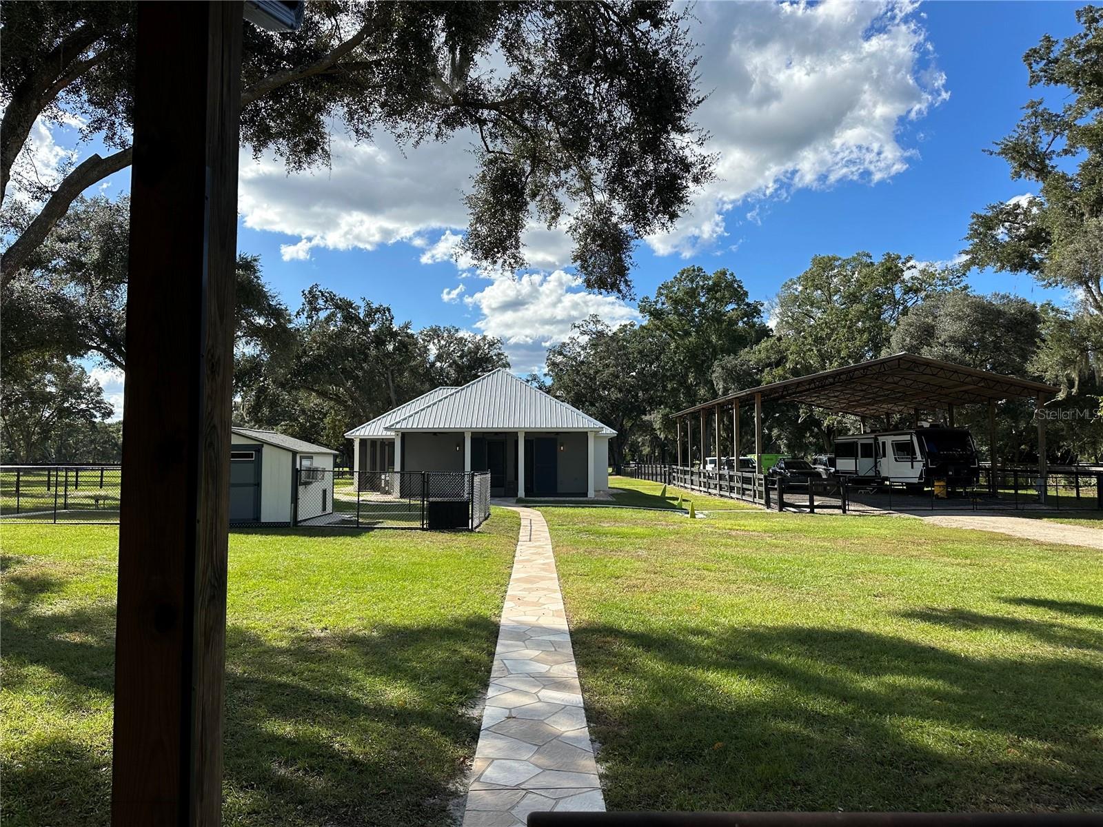 Image 8 of 24 For 14655 117th Court