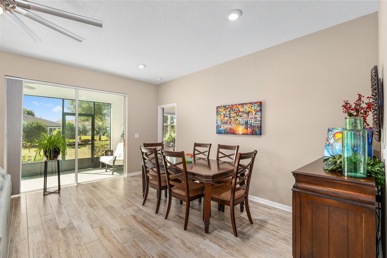 Image 16 of 49 For 7981 85th Loop