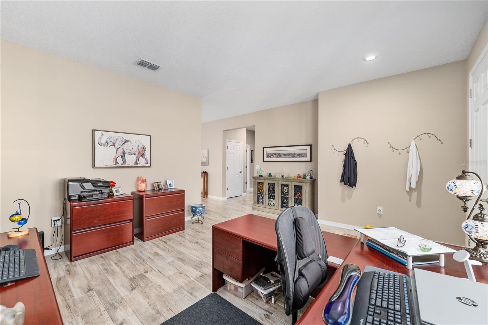 Image 9 of 49 For 7981 85th Loop