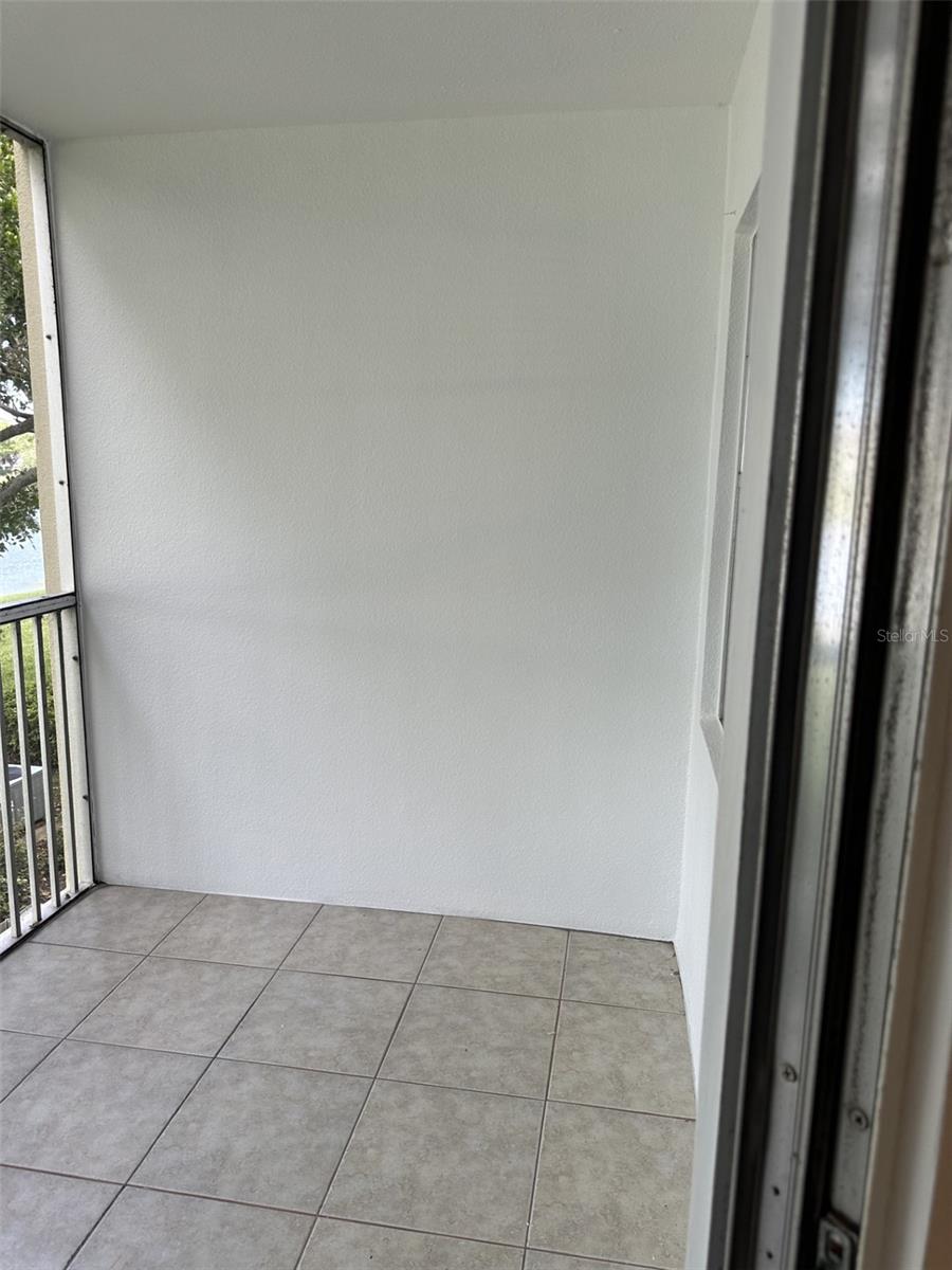 Image 14 of 20 For 13001 15th Court T202