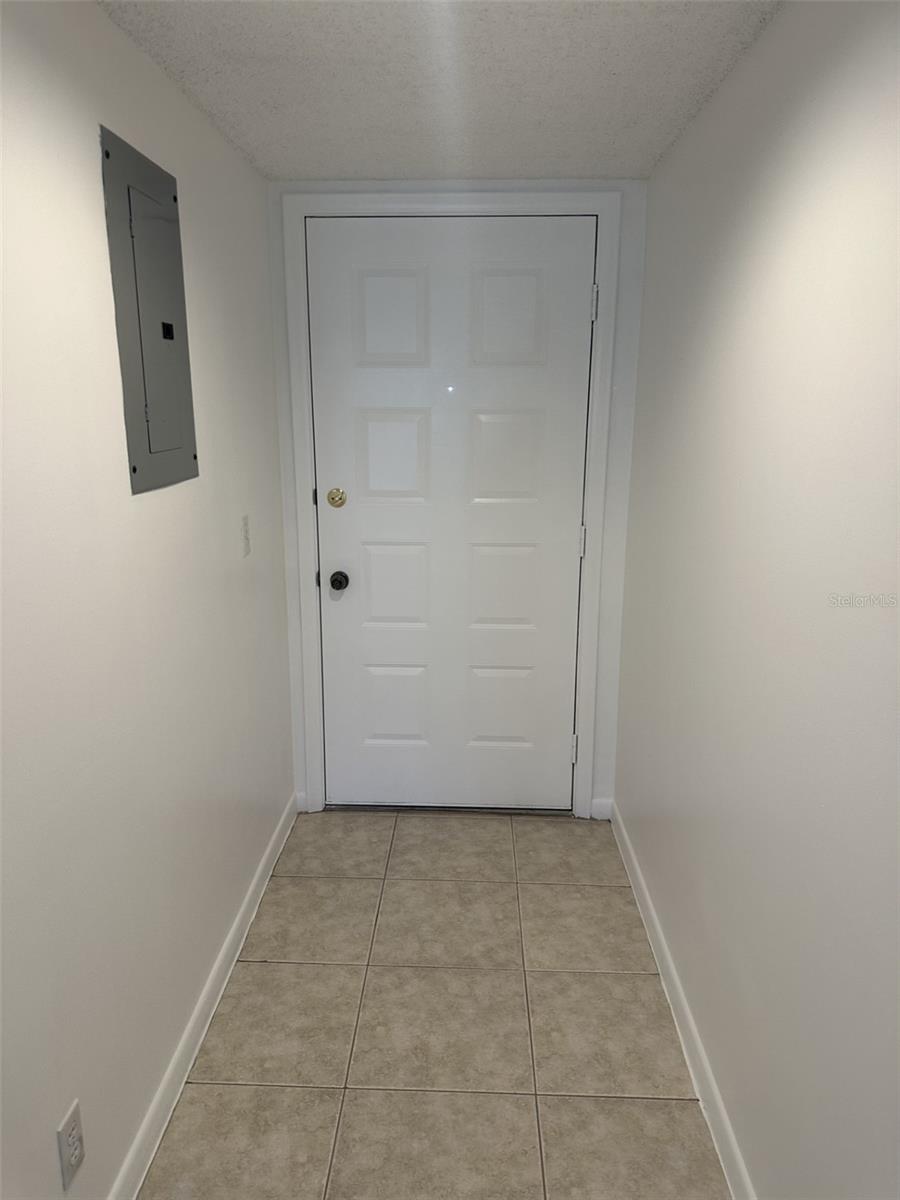 Image 18 of 20 For 13001 15th Court T202