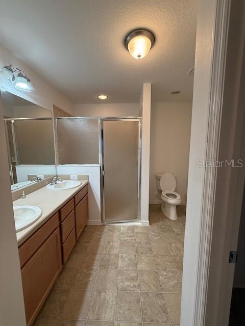 Image 13 of 27 For 853 Sapphire Place