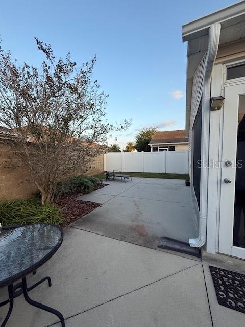 Image 26 of 27 For 853 Sapphire Place