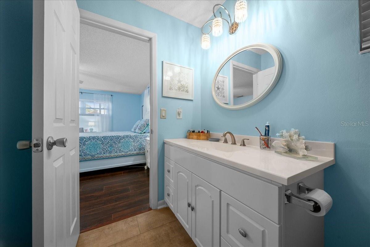 Image 19 of 40 For 8708 95th Lane A