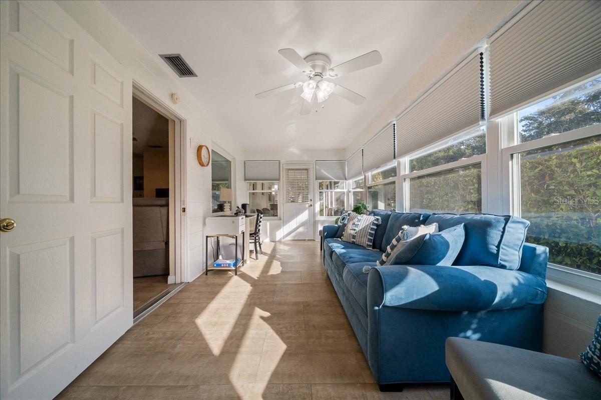 Image 33 of 40 For 8708 95th Lane A