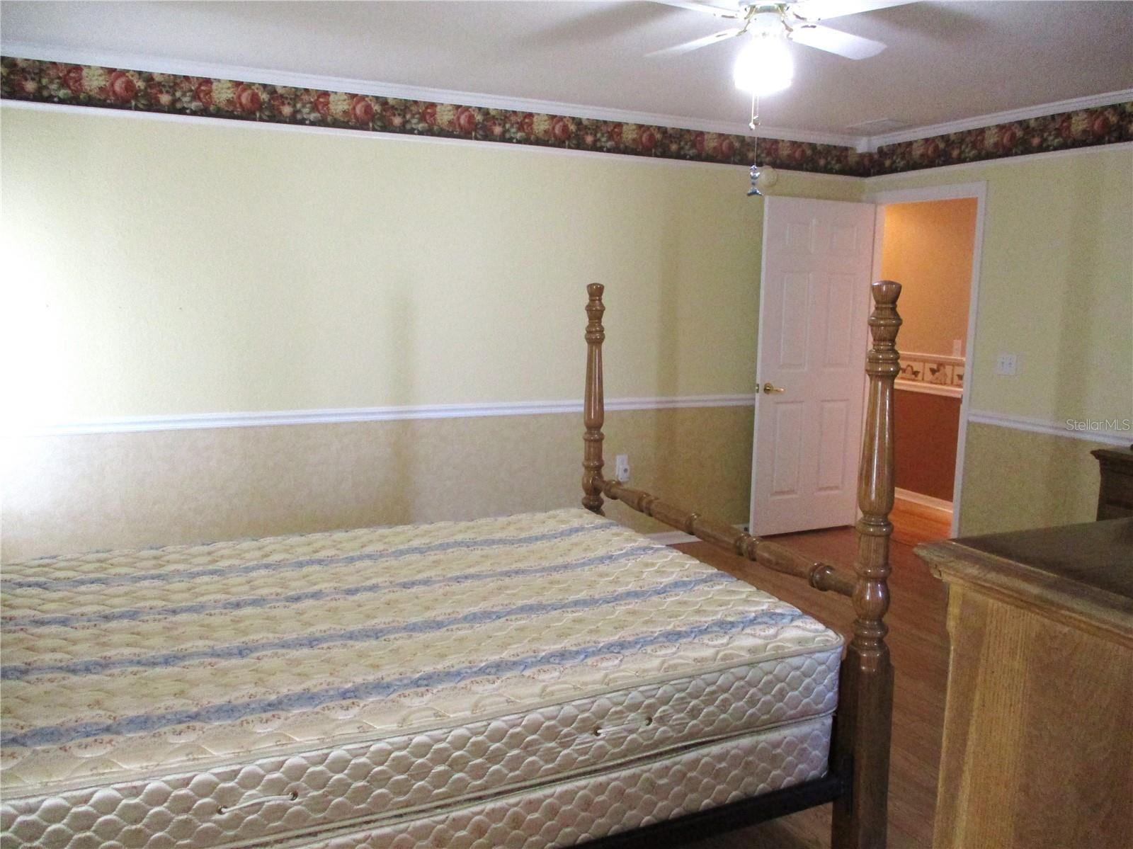 Image 17 of 83 For 11283 139th Place