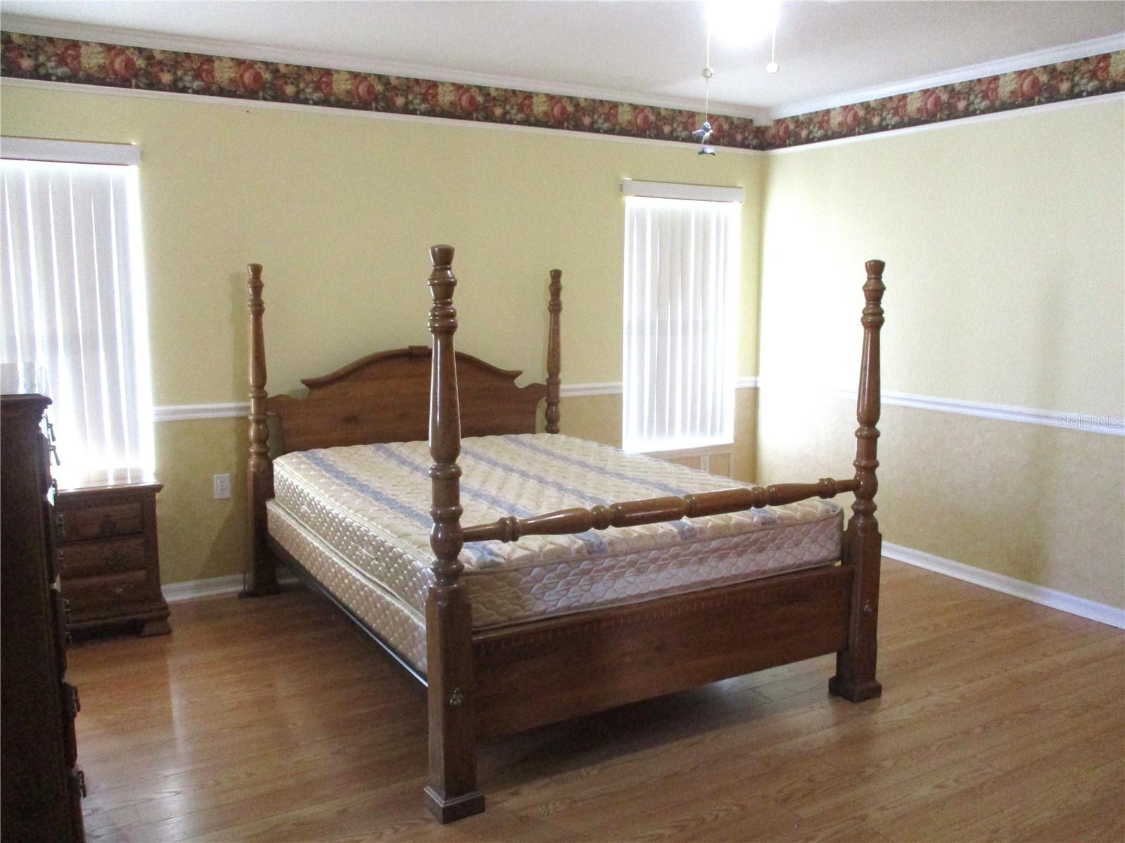 Image 20 of 83 For 11283 139th Place