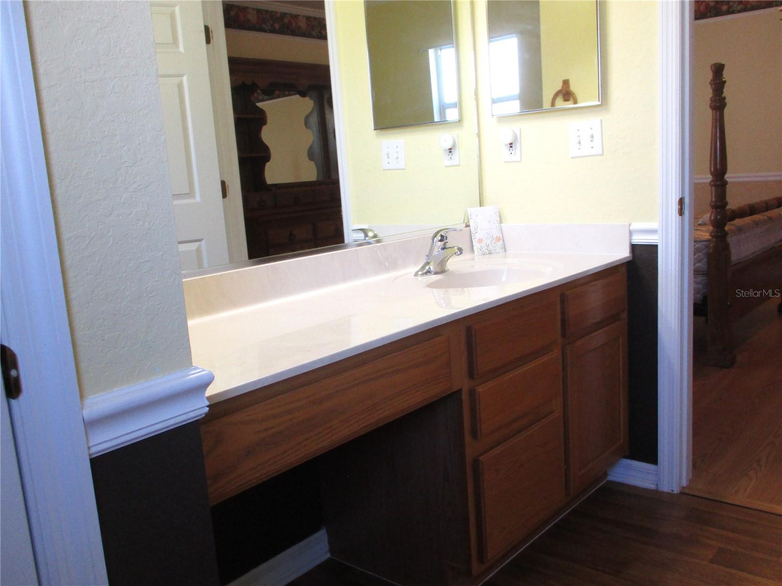 Image 23 of 83 For 11283 139th Place