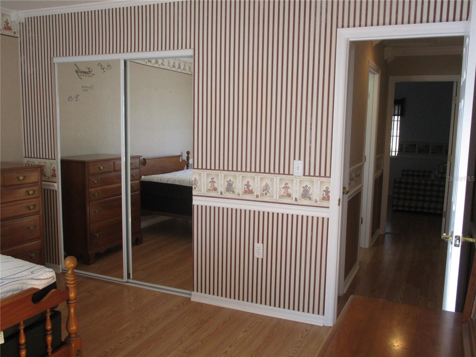 Image 29 of 83 For 11283 139th Place