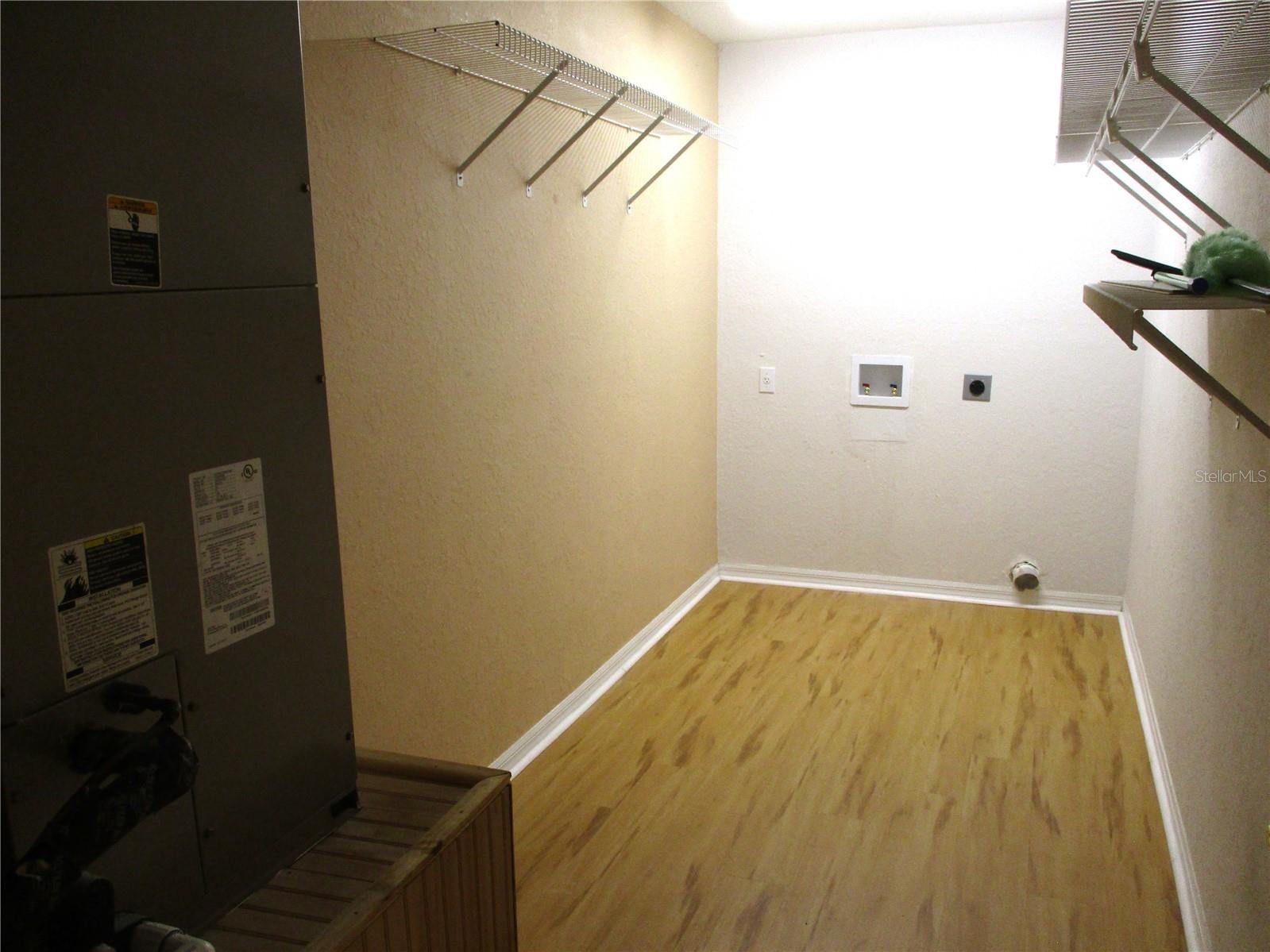 Image 45 of 83 For 11283 139th Place