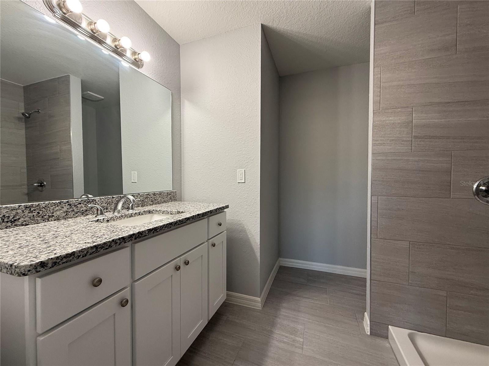 Image 23 of 25 For 880 125th Lane