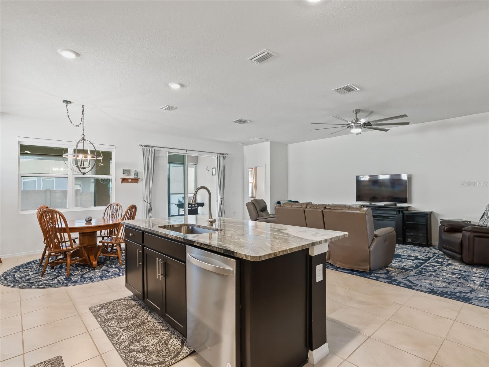 Image 12 of 32 For 4361 55th Court