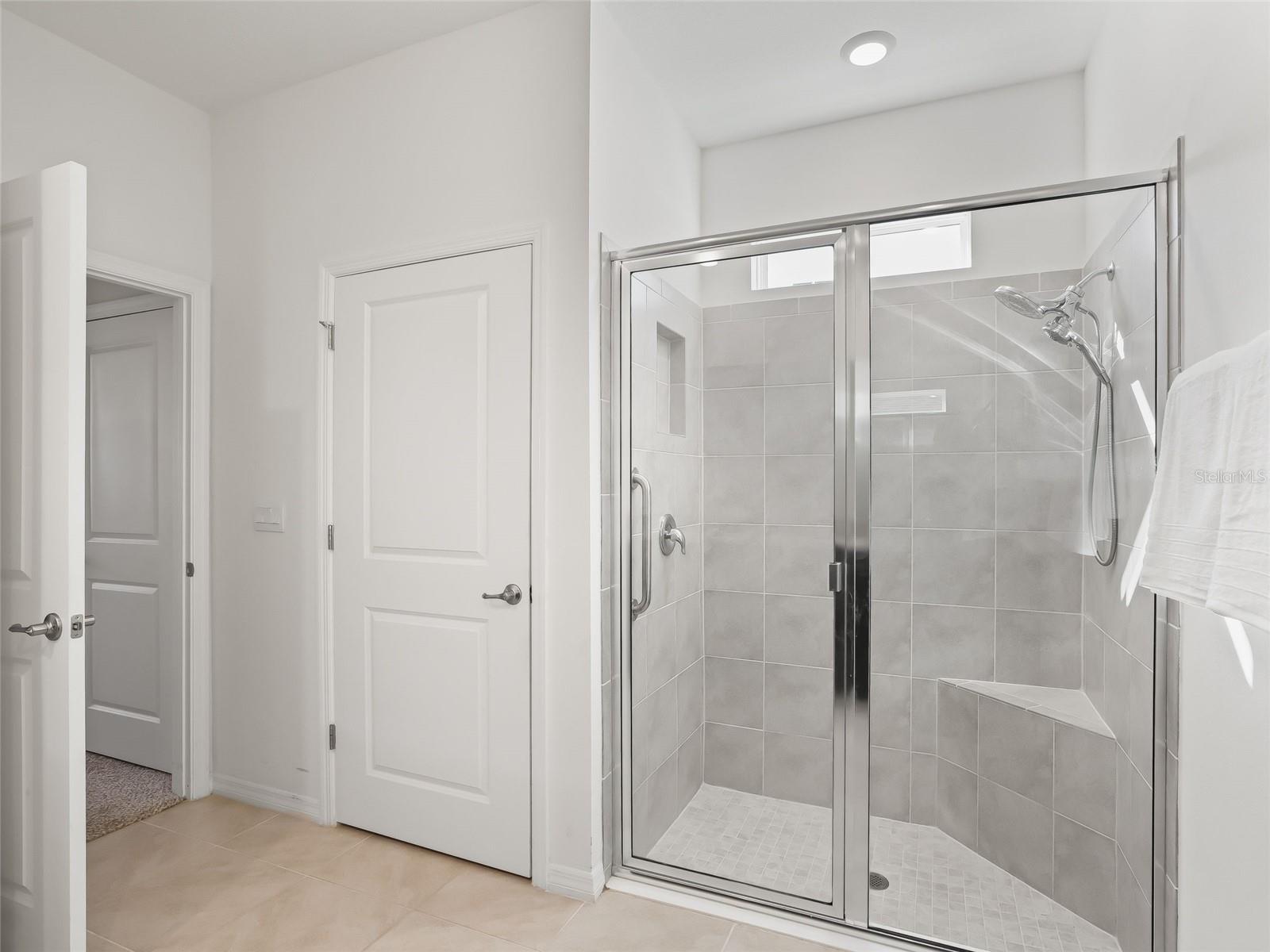 Image 19 of 32 For 4361 55th Court