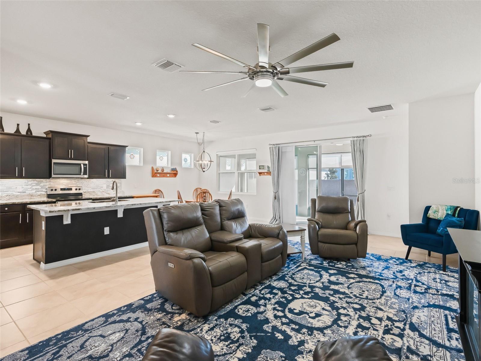 Image 4 of 32 For 4361 55th Court