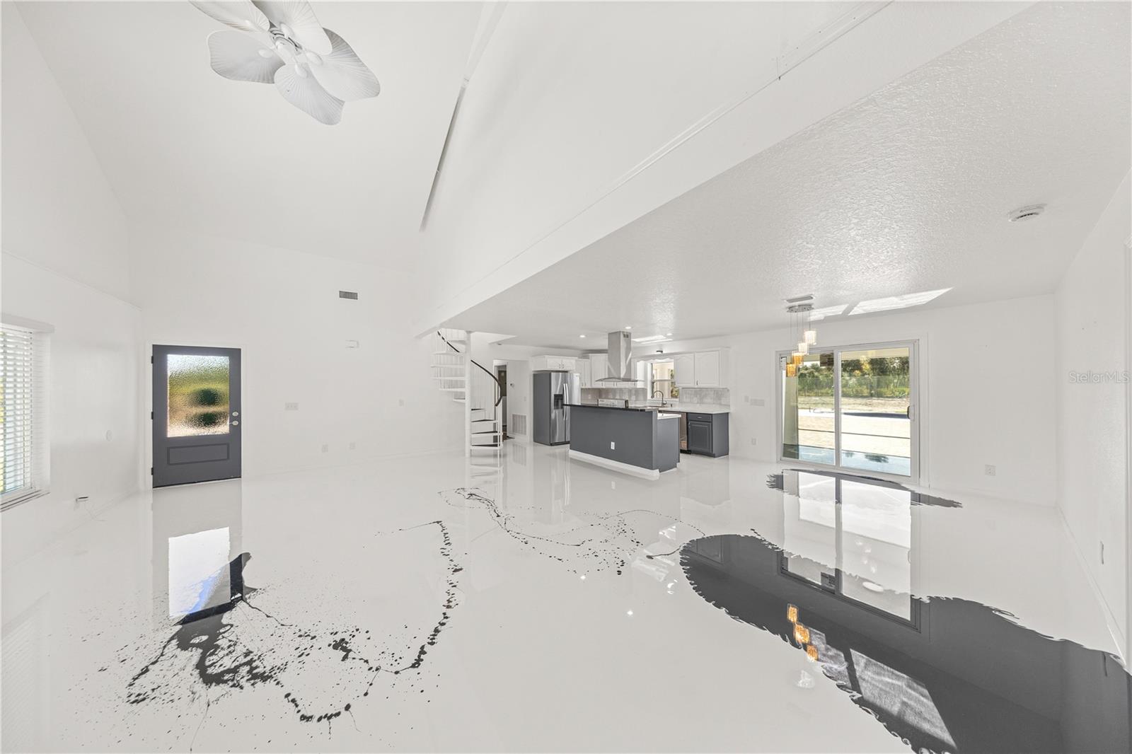 Image 10 of 35 For 8620 157th Lane