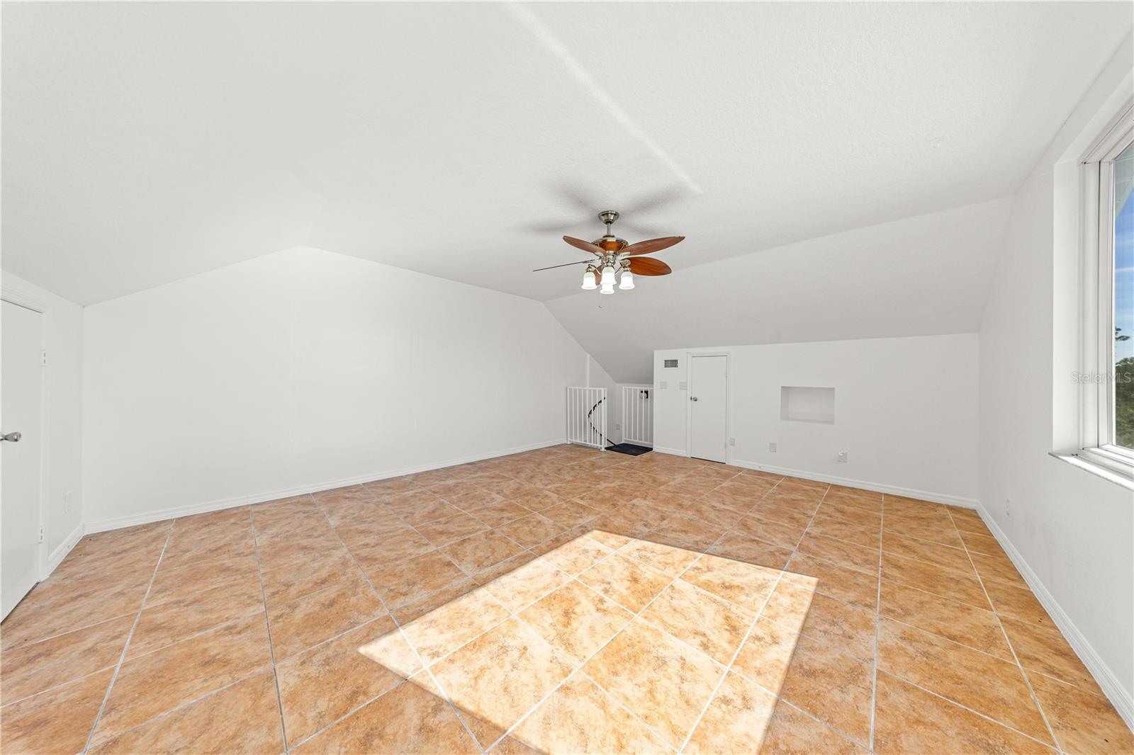 Image 20 of 35 For 8620 157th Lane