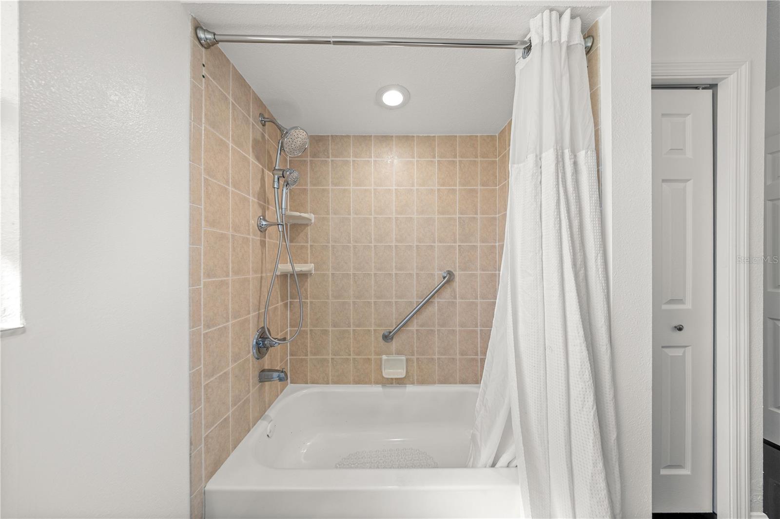 Image 21 of 35 For 8620 157th Lane