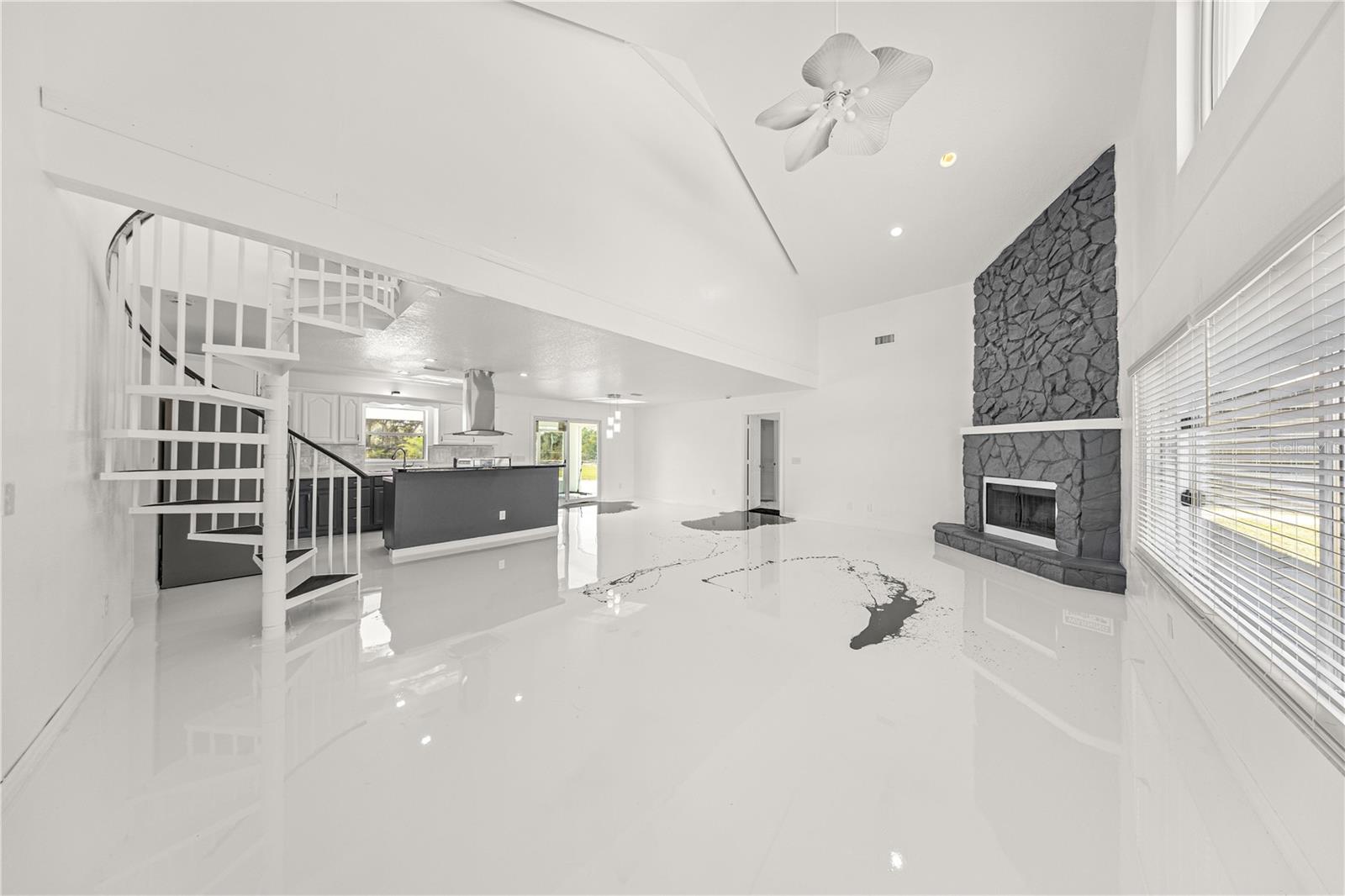 Image 8 of 35 For 8620 157th Lane