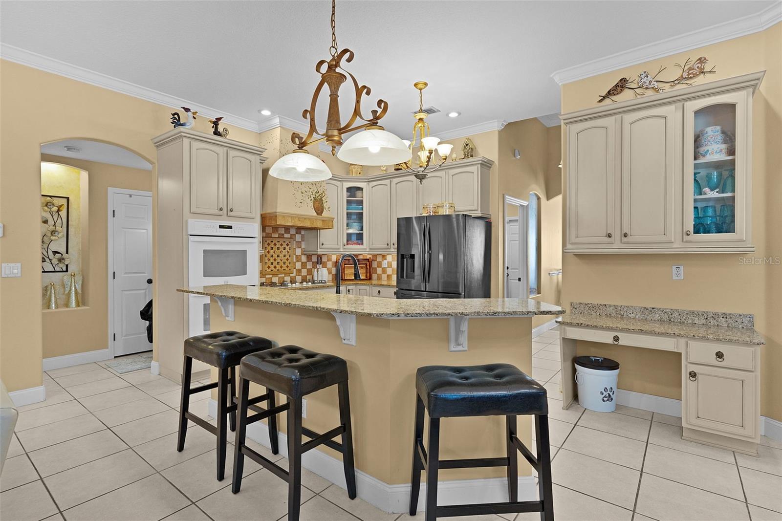 Image 19 of 65 For 3875 51st Court