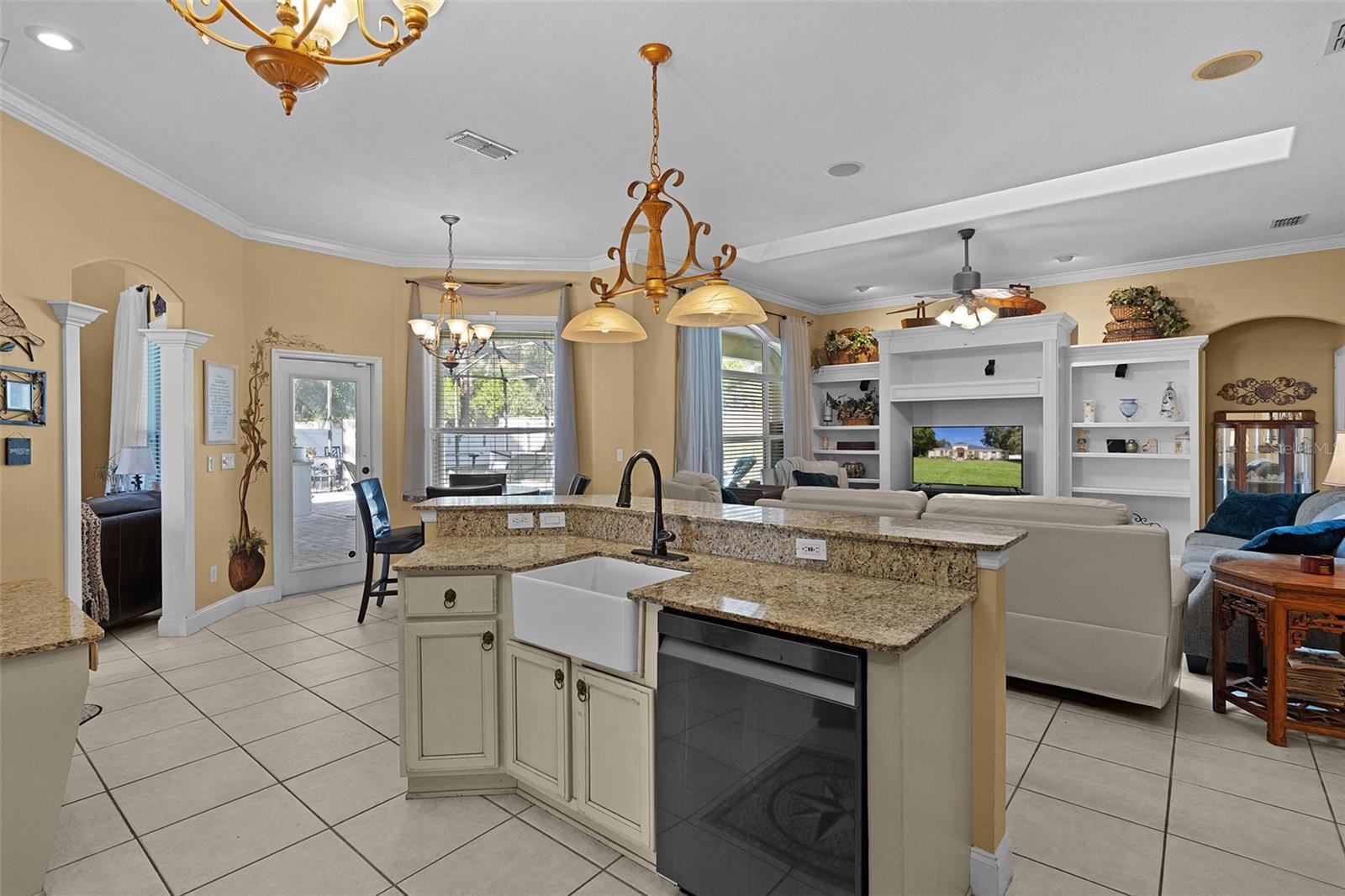 Image 21 of 65 For 3875 51st Court