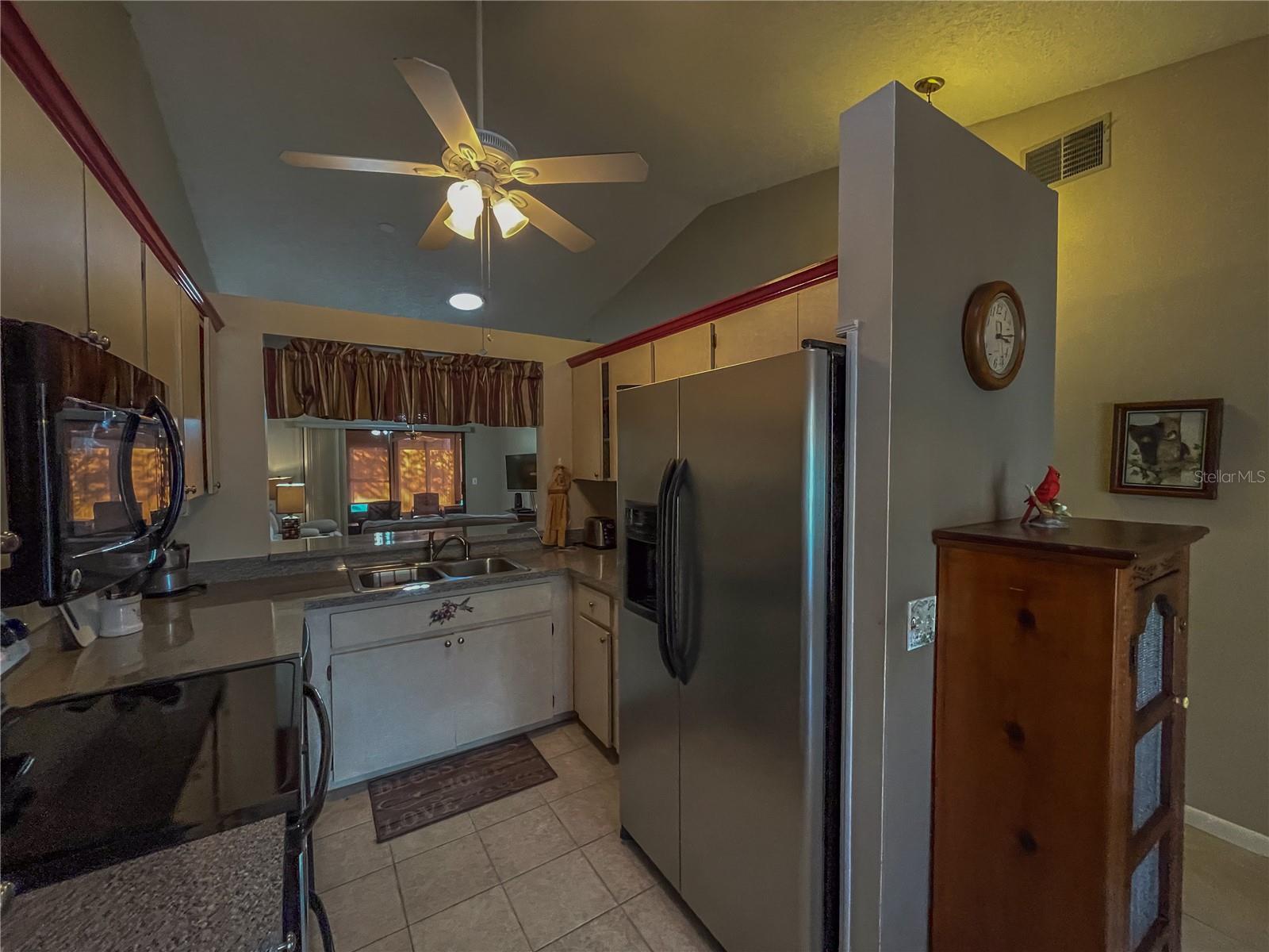 Image 12 of 32 For 1421 Longboat Point